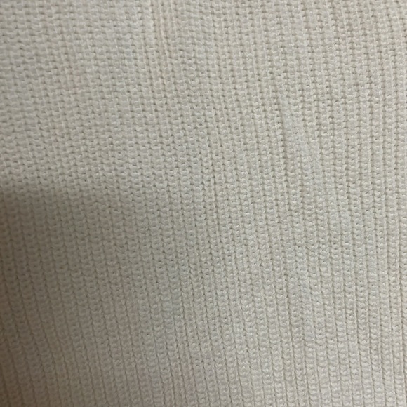 Banana Republic size Medium Ivory Color Tie Back Short Flare Sleeve Soft Sweater - Picture 7 of 7